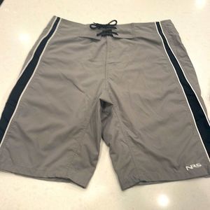 NRS Men’s size 36 shorts excellent condition zipper pocket.